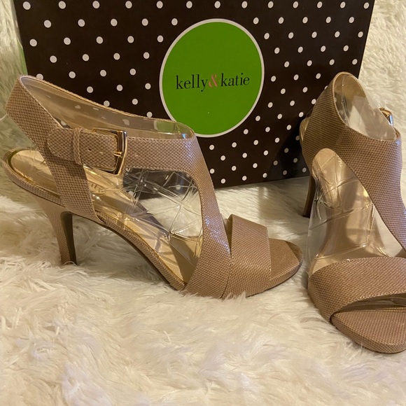 KELLY & KATIE KK Petra Sandal Heels - Picture 1 of 6